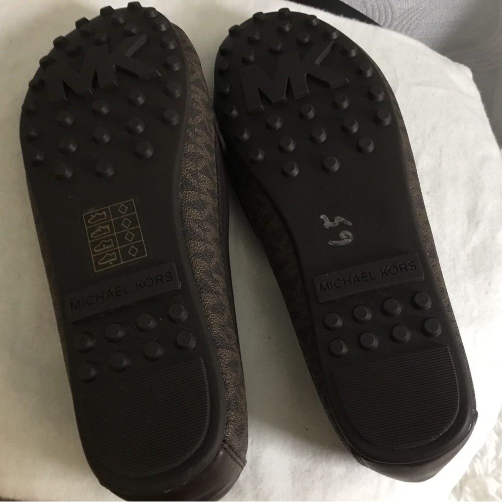 MICHAEL Michael Kors Brown Logo-Print Moccasin Loafers with Gold Plaque - Picture 6 of 8